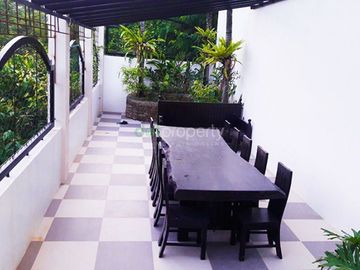 Southwoods Luxury Home - Carmona, Cavite