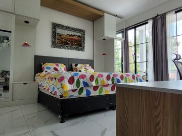 Dijual Rumah 3 Lantai Kawasan Asri Resor Dago Pakar dekat Cigadung Bandung