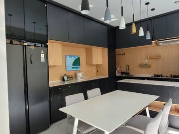Dijual Rumah 3 Lantai Kawasan Asri Resor Dago Pakar dekat Cigadung Bandung