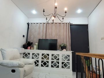 Dijual Rumah 3 Lantai Kawasan Asri Resor Dago Pakar dekat Cigadung Bandung