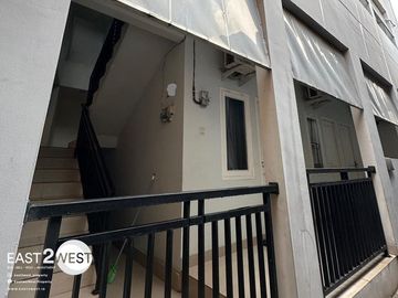 Dijual Rumah Kost Sekitaran Living Word Alam Sutera Tangerang Selatan Kondisi Full Penyewa Siap Operasional