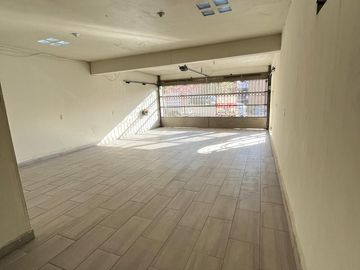 Casa en venta en Lomas de San Miguel - 4 recámaras, oficina y terraza