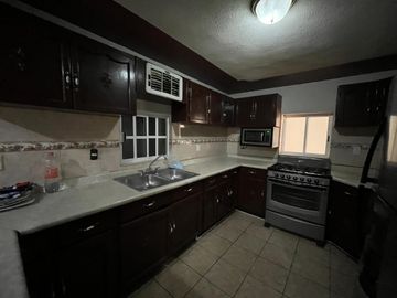 Casa en venta en Lomas de San Miguel - 4 recámaras, oficina y terraza
