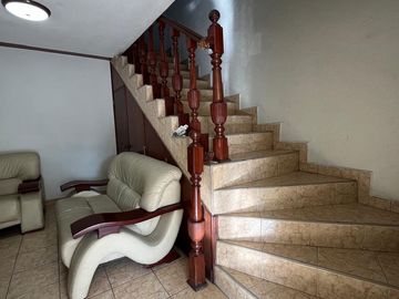 Casa en venta en Lomas de San Miguel - 4 recámaras, oficina y terraza