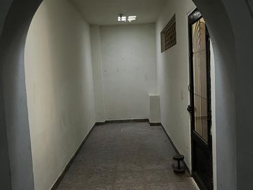 Casa en venta en Lomas de San Miguel - 4 recámaras, oficina y terraza