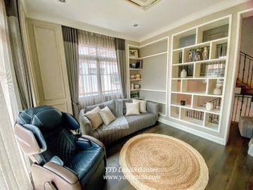 Luxury house For Sale at Nantawan Bangna km7 M-Size 39 M.THB