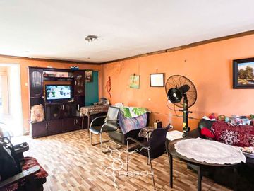Casa 3D/1B en barrio residencial