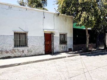 Casa 3D/1B en barrio residencial