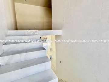 Casa en Venta Fraccionamientos valle escondido $ 9,000,000.