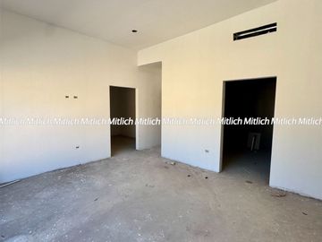 Casa en Venta Fraccionamientos valle escondido $ 9,000,000.
