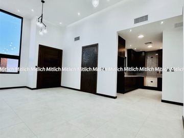 Casa en Venta Fraccionamiento Denali Rejon  $ 4,200,000.