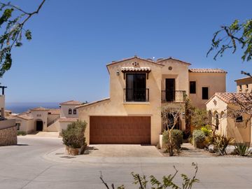 Casa para Compra en Cabo San Lucas en Campo de Golf Rancho San Lucas