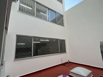 Edificio de oficinas en venta! Oportunidad de inversión para compañías y fondos de inversión.