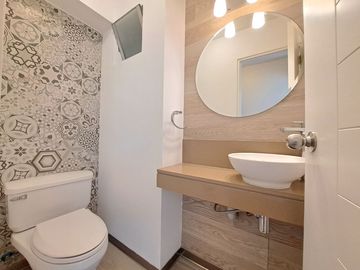 Venta de departamento + Cochera + Depósito en Miraflores limite con San Isidro