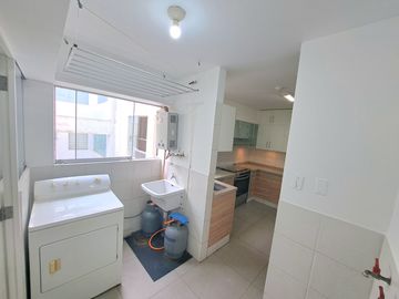 Venta de departamento + Cochera + Depósito en Miraflores limite con San Isidro