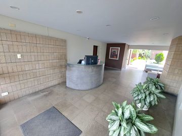 Venta de departamento + Cochera + Depósito en Miraflores limite con San Isidro