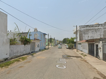CASA EN VENTA EN VALINTE DIAS VERACRUZ