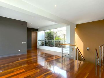 Vendo Hermoso Triplex En Cerros De Camacho, Surco