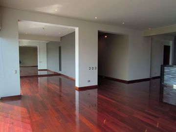 Vendo Hermoso Triplex En Cerros De Camacho, Surco