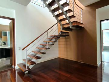 Vendo Hermoso Triplex En Cerros De Camacho, Surco