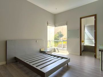 Vendo Hermoso Triplex En Cerros De Camacho, Surco