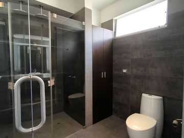 Vendo Hermoso Triplex En Cerros De Camacho, Surco