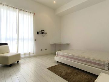Vendo Hermoso Triplex En Cerros De Camacho, Surco