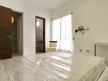 Vendo Hermoso Triplex En Cerros De Camacho, Surco