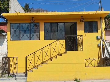 🏡 🏡¡Casa en Venta  COLONIA MEDIAS TIERRAS! 🏡 🏡