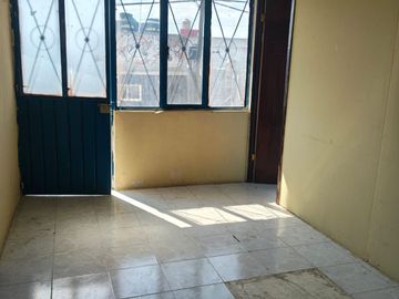 🏡 🏡¡Casa en Venta  COLONIA MEDIAS TIERRAS! 🏡 🏡