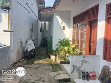 Dijual Kontrakan + 1 Kios Jalan Elang IV Sawah Lama Ciputat Tangerang Selatan Murah Lokasi Ramai Strategis