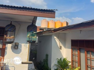 Dijual Kontrakan + 1 Kios Jalan Elang IV Sawah Lama Ciputat Tangerang Selatan Murah Lokasi Ramai Strategis