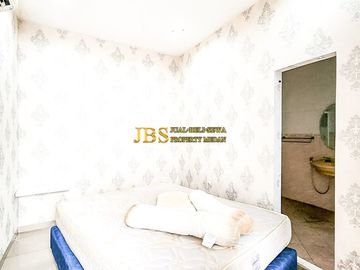 Dijual Villa Kondisi Siap Huni Komplek Cemara Asri Jalan Orchid