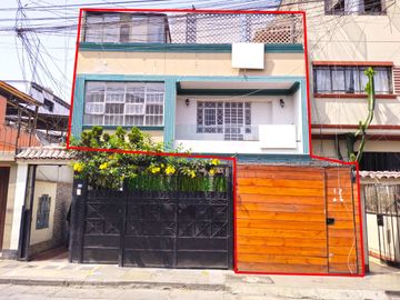 UN DEPARTAMENTO CON BENEFICIOS DE UNA CASA. Venta De Amplio Duplex Con Estacionamiento E Ingreso Privado Desde La Calle