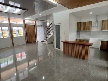 4BR House and Lot for Sale in Phase 3, Valley View Executive Village, Cainta, Rizal