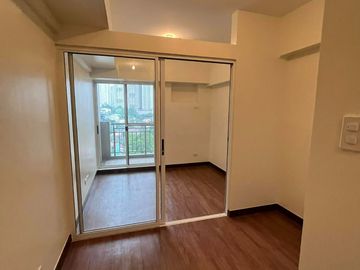 Ready for Occupancy 1 Bedroom Condo Unit in Pasig City