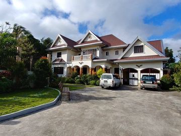 For Sale: Fully Furnished Mediterranean House at Amadeo Tagaytay