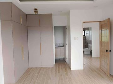 READY FOR OCCUPANCY & PRESELLING SINGLE DETACHED HOUSE & LOT IN VISTA GRANDE TALISAY