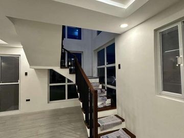 Brand new 3 bedroom house for sale at Eton City