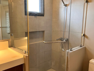 AFPOVAI Townhouse for Sale 3 bedrooms and Newly Renovated