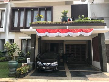 Dijual rumah bagus murah di Discovery Bintaro