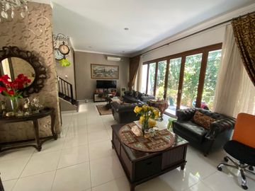 Dijual rumah bagus murah di Discovery Bintaro