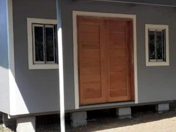 BEAUTIFUL AND FUNCTIONAL MINI HOUSES FOR SALE