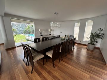 MODERNA CASA EN EXCLUSIVO CONDOMINIO, LA PLANICIE, 2DA ETAPA