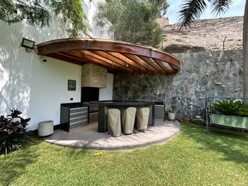 MODERNA CASA EN EXCLUSIVO CONDOMINIO, LA PLANICIE, 2DA ETAPA