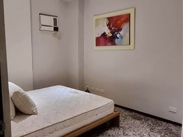 2BR+Parking Royal Palm Residences Condo For Sale Acacia Estates Taguig City