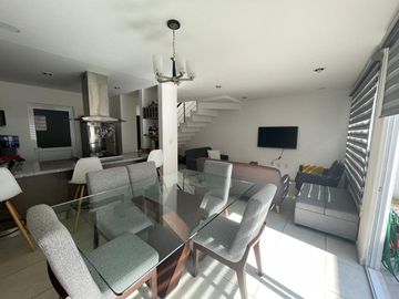 EXCENTE CASA EN VENTA A 30 MINUTOS DE SANTA FE RAPIDOS ACCESO A BOULEVARD AEROPUERTO Y PASEO TOLLOCAN