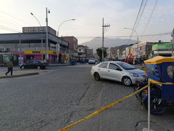 Vendo Casa De 316M2 Ubicado En Zona Altamente Comercial