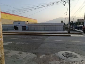Vendo Casa De 316M2 Ubicado En Zona Altamente Comercial