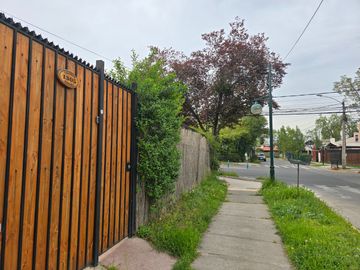 CASA EN VENTA EN CELERINO PEREIRA, METRO PRINCIPE DE GALES, ÑUÑOA